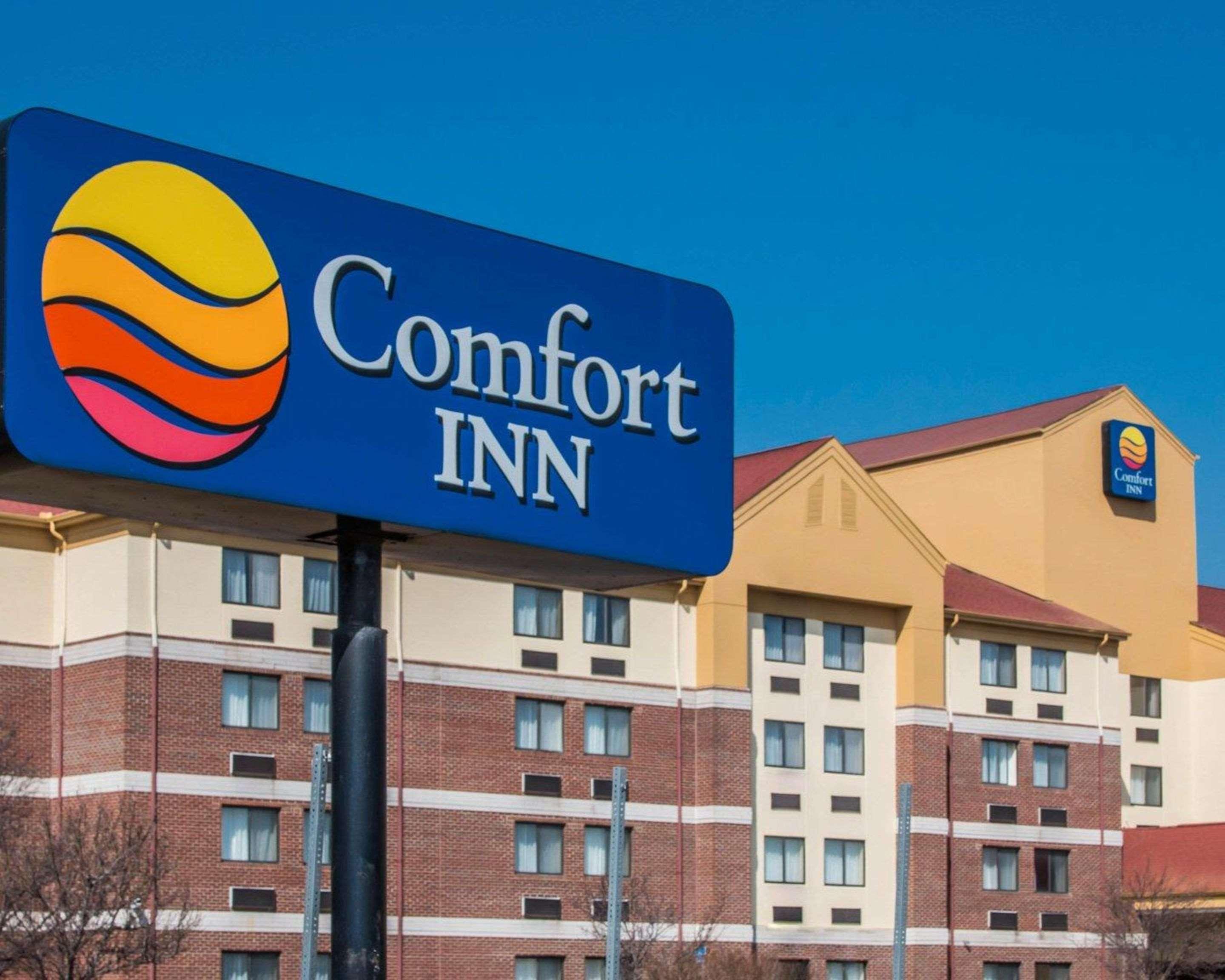 Comfort Inn Warren旅馆 外观 照片